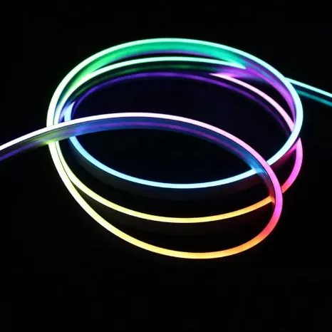 LED မီးများကိုအပြင်ဘက်တွင်တပ်ဆင်နိုင်ပါသလား။